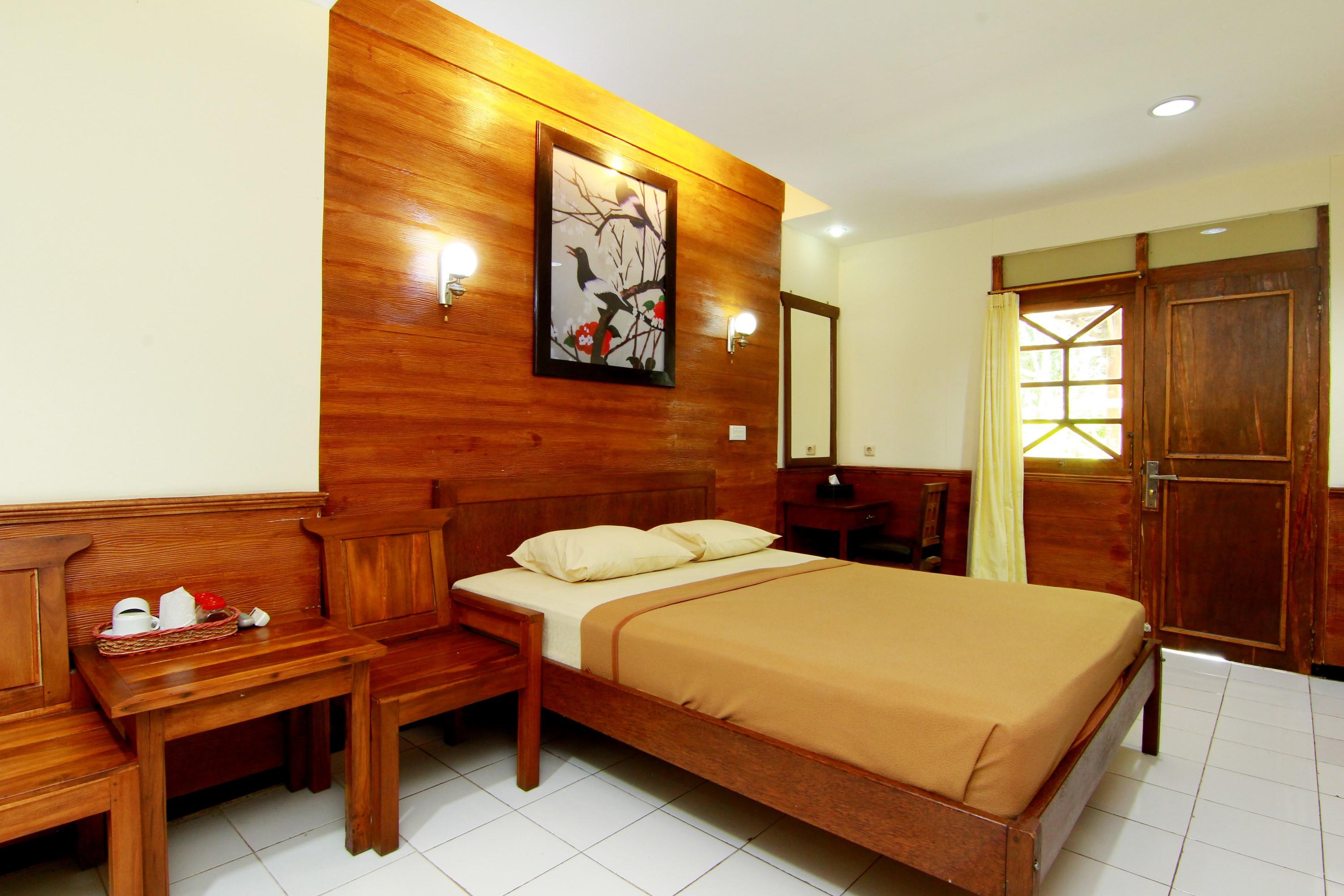 The Soemarsono Hotel Maguwo Exterior photo