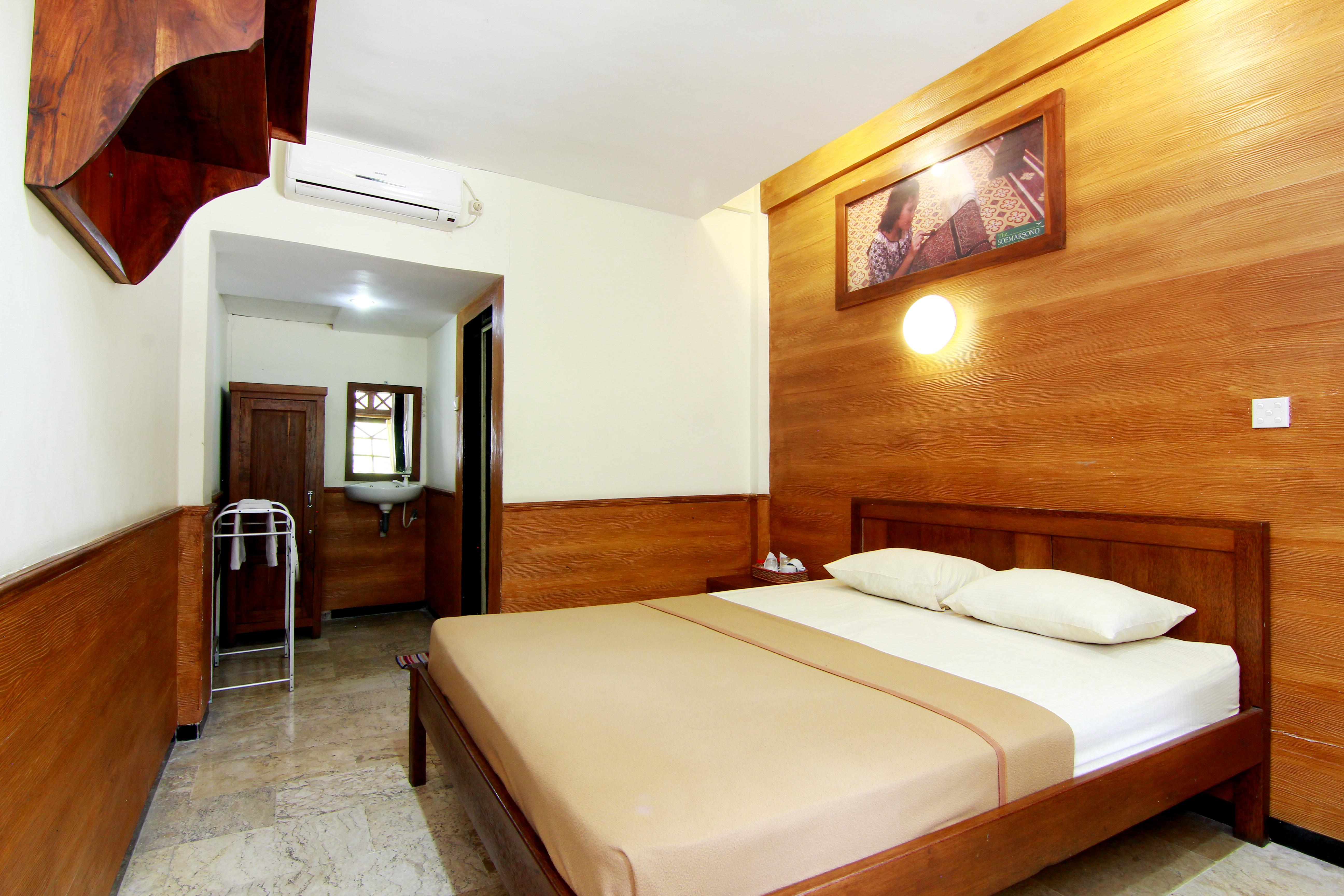 The Soemarsono Hotel Maguwo Exterior photo