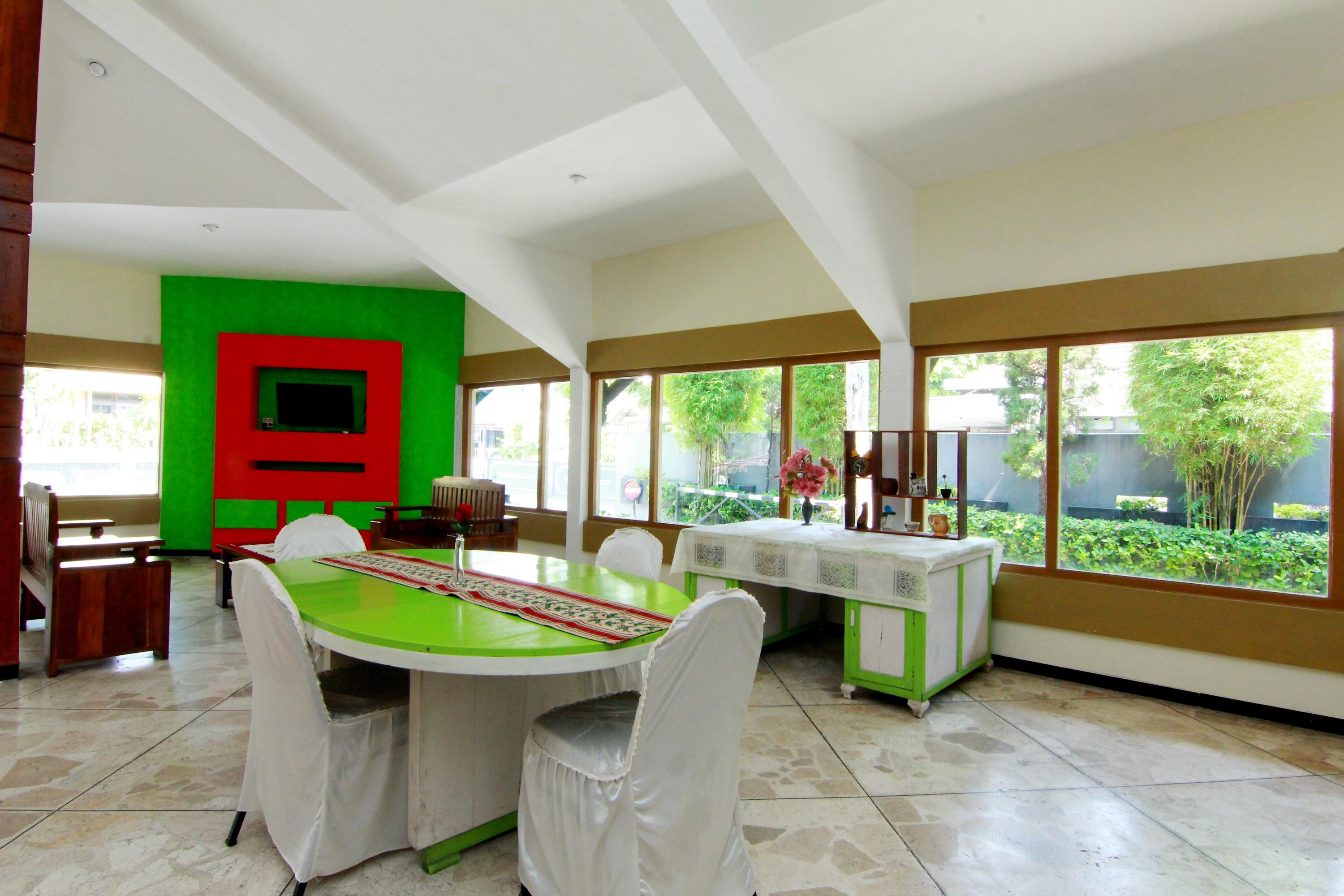 The Soemarsono Hotel Maguwo Exterior photo