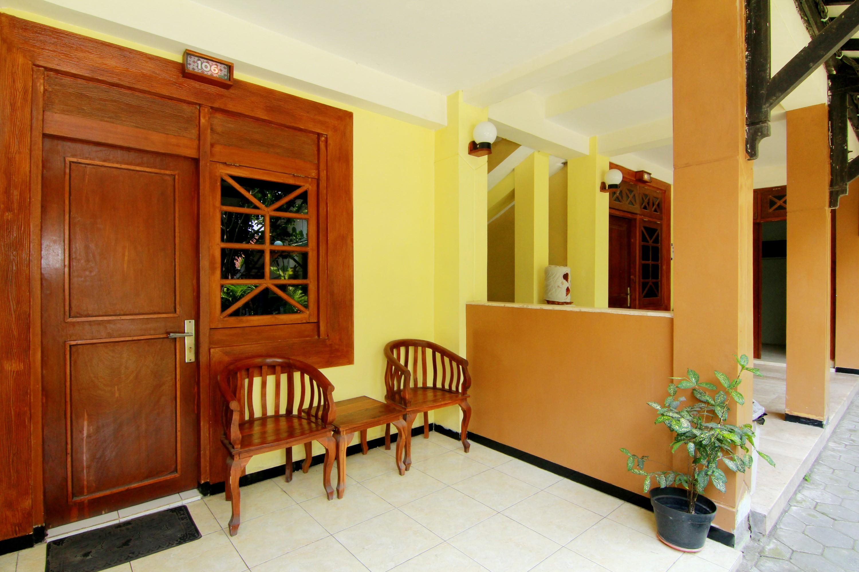 The Soemarsono Hotel Maguwo Exterior photo